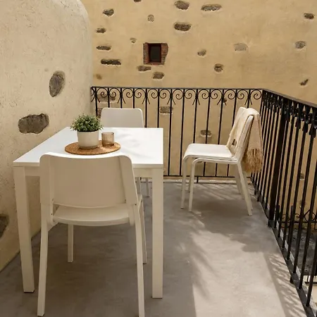 Casa Restaurada 8 Pax, Bbq Chillout , 2 Terrazas Nyaraló *